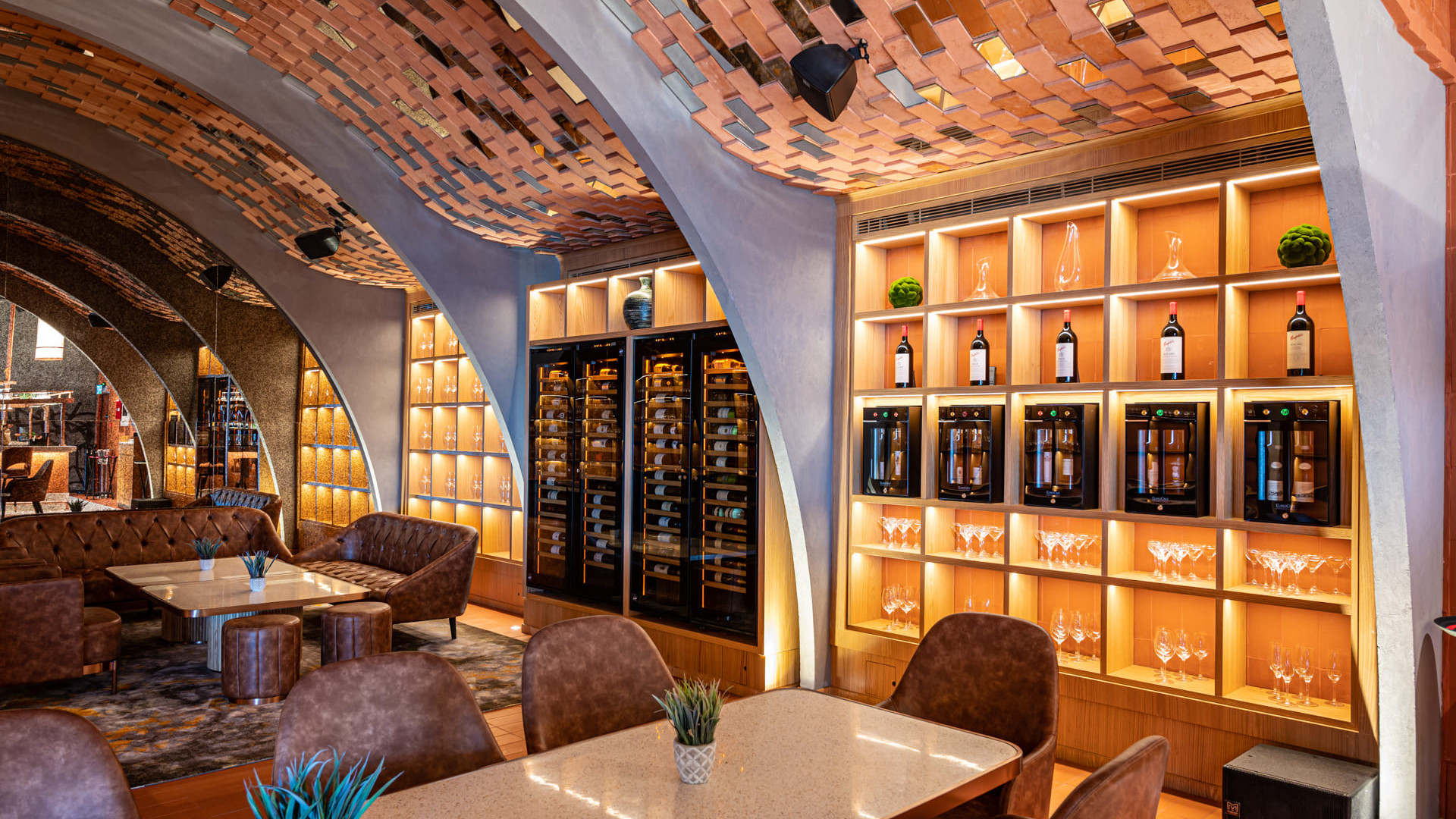 eurocave-wine-wall-restaurant-decoration-design-wine-coolers-papa-dubai-UAE-inspi-wine-bar-1.jpeg eurocave-wine-wall-restaurant-decoration-design-wine-coolers-papa-dubai-UAE-inspi-wine-bar-1.jpeg