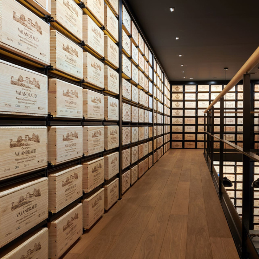 Modulorack - Château Teyssier St Émilion - Photo Denis Lacharme - Design by Touton Architectes