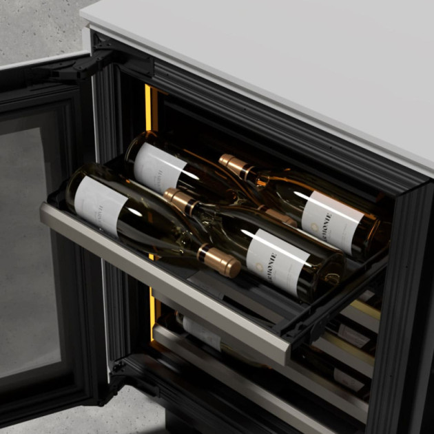 Wahl der Farbe der Weinregalfront in Champagner Wahl der Farbe der Weinregalfront in Champagner