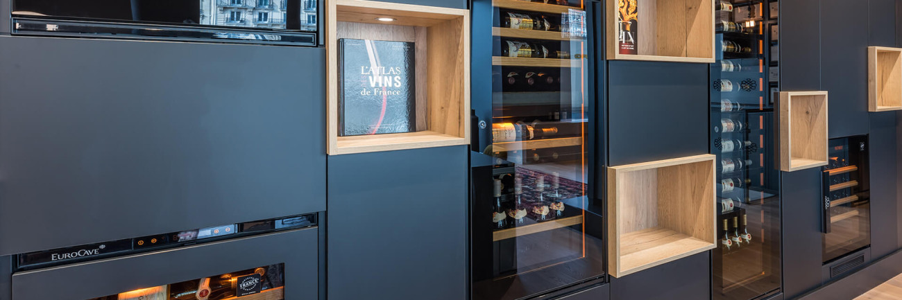eurocave-magasin-showroom-boutique-paris-france-mur-vin.jpg