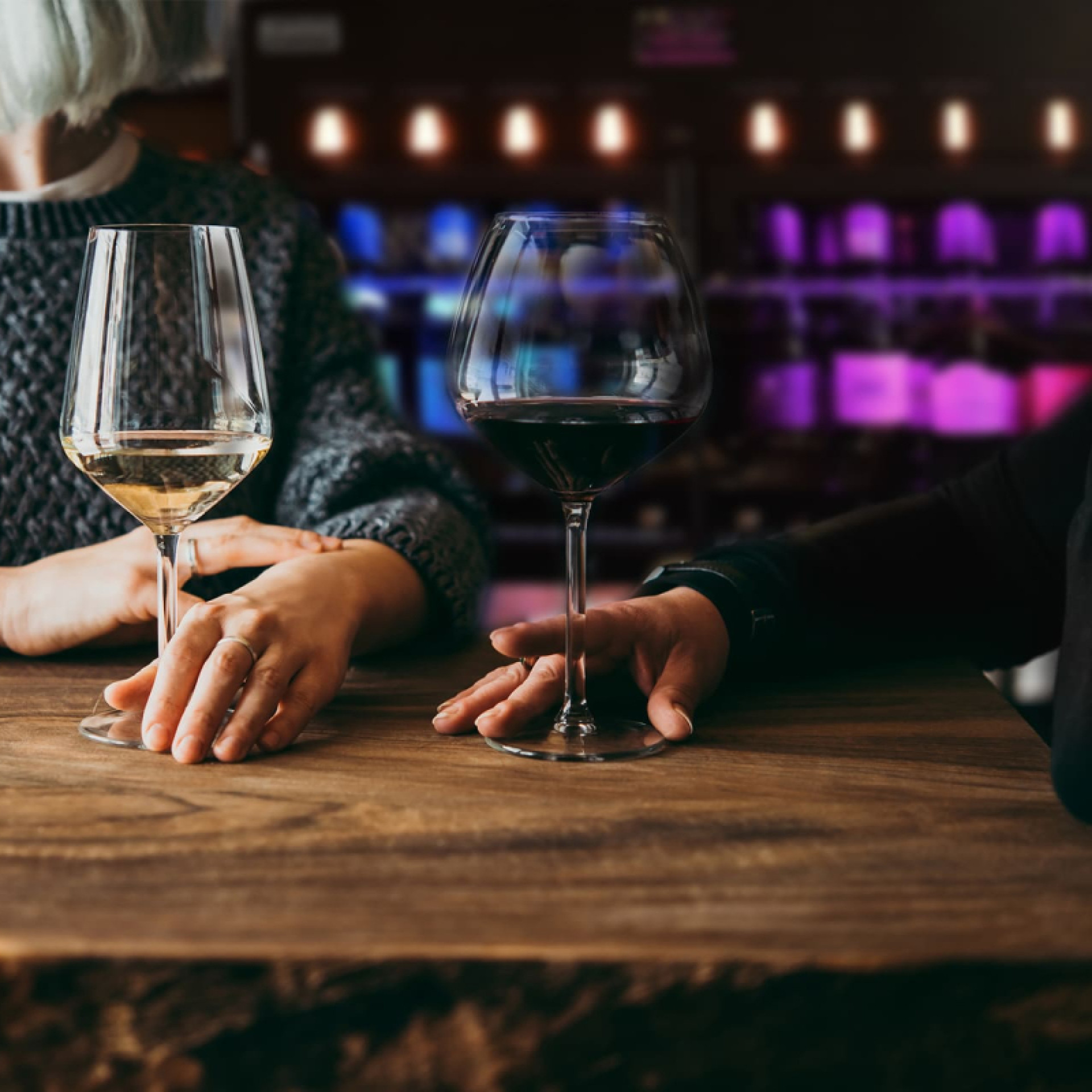 eurocave-distributeur-de-vin-au-verre-vv8-vin-blanc-rouge-conservation-preservation-saveu-wine-bar.jpg eurocave-distributeur-de-vin-au-verre-vv8-vin-blanc-rouge-conservation-preservation-saveu-wine-bar.jpg