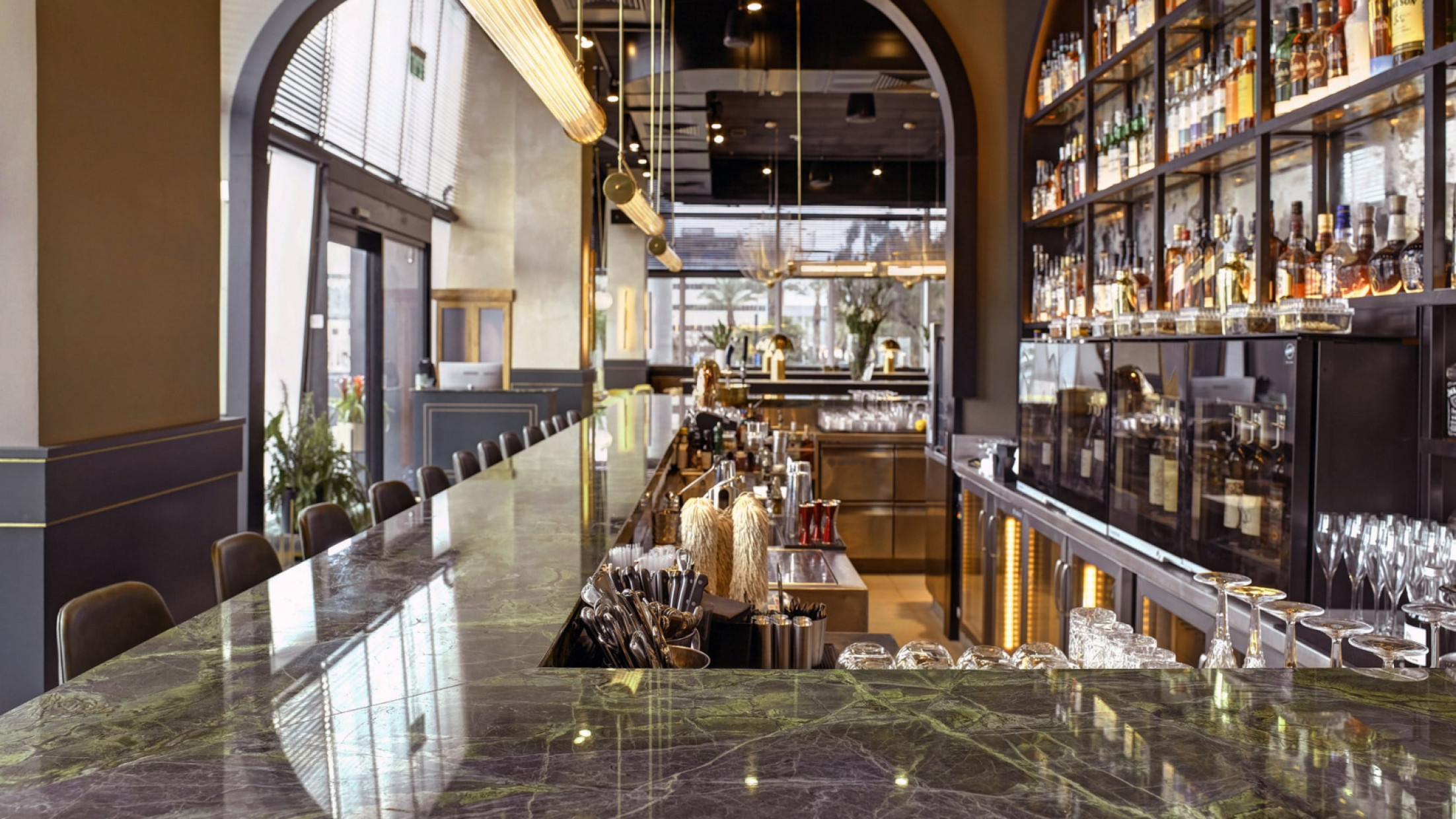 EP-SINTA-BAR-HAIFA-ISRAEL-WINE-BAR-2.jpg EP-SINTA-BAR-HAIFA-ISRAEL-WINE-BAR-2.jpg